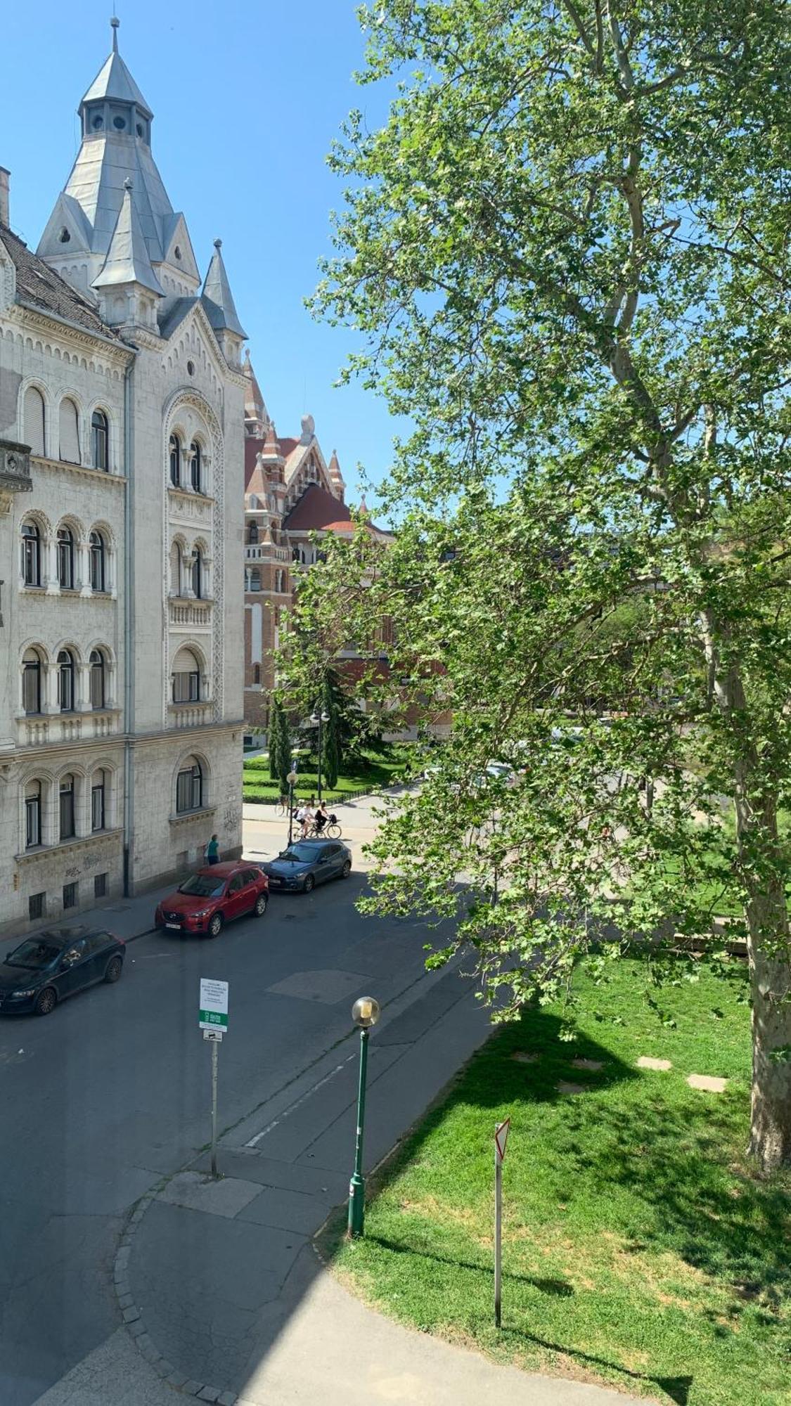 Appartamento Mermaid House Apartman Szeged Esterno foto